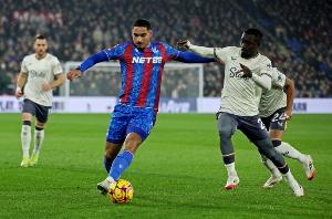 开云体育APP下载-队报：热刺、多特等队关注水晶宫后卫拉克鲁瓦