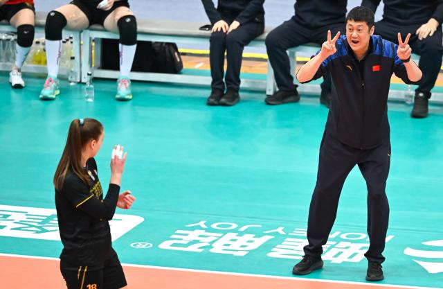 1744380362333053268.png 开云体育APP下载-女排进入“中生代教练”时代 赵勇带来“新可能”?