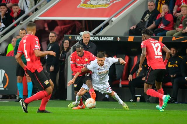 开云体育APP下载-穆式足球重生！2年2进决赛，魔力鸟让罗马气质蜕变