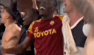 开云体育APP下载-穆式足球重生！2年2进决赛，魔力鸟让罗马气质蜕变